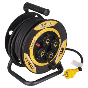   STANLEY SXCR-111 kábeldob, max. 3000 W, IP44, H07RN-F 3G1,5 mm² 20m kábel, kül- és beltéri kivitel